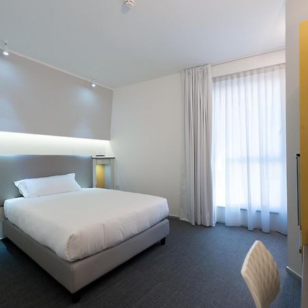 Executive Inn Boutique Hotel Brindisi Ruang foto