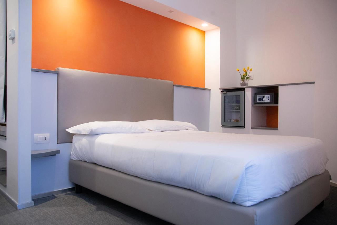 Executive Inn Boutique Hotel Brindisi Bagian luar foto