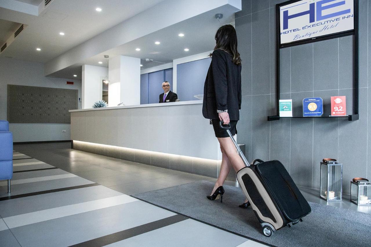 Executive Inn Boutique Hotel Brindisi Bagian luar foto