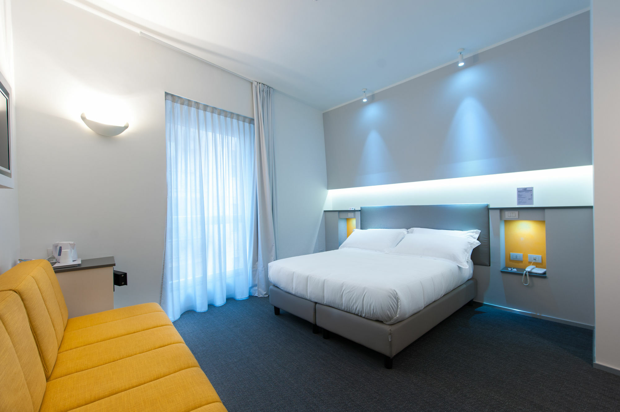 Executive Inn Boutique Hotel Brindisi Bagian luar foto